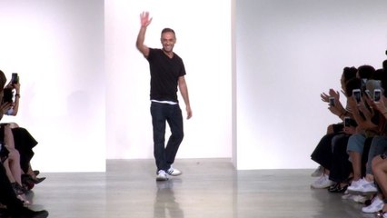 Vogue Fashion Week - Calvin Klein Collection 2016 Ready-to-Wear