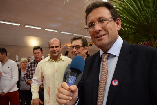 Marché des Vins La Londe Les Maures 2014 - Interview François de Canson - 720p