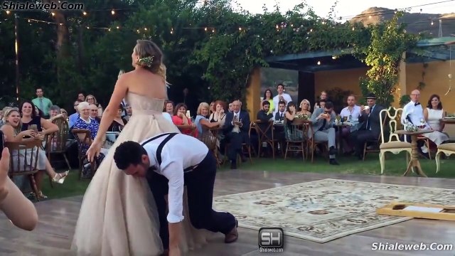 UNA PAREJA SORPRENDE A TODOS LOS INVITADOS DE SU BODA CON UN TRUCO DE MAGIA EN PLENA FIESTA SEPTIEMBRE 2015