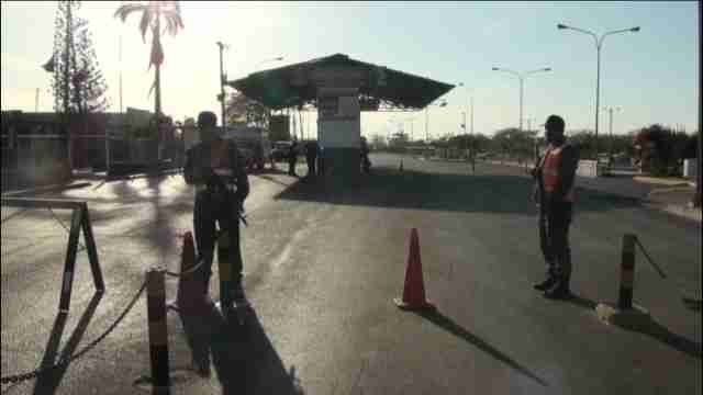 Maduro amplía el estado de excepción en la frontera mientras Santos ve más cerca una reunión entre ellos