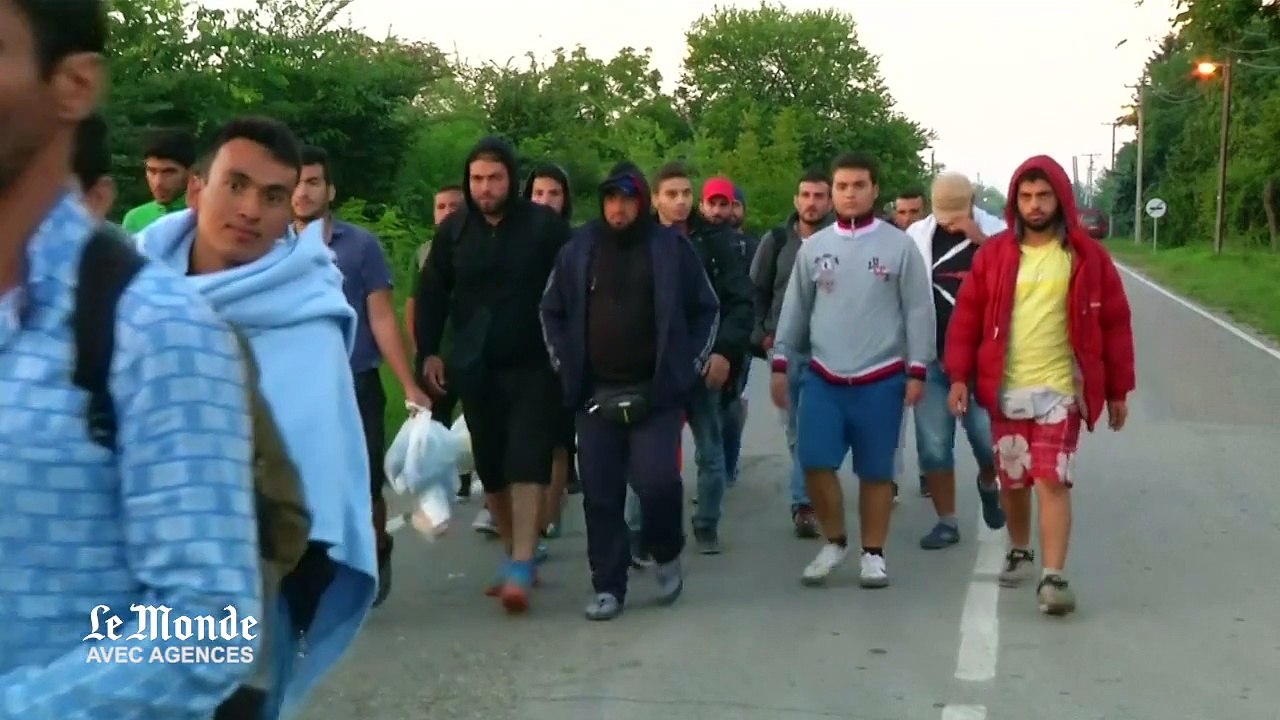 Les migrants campent aux portes de l'Europe