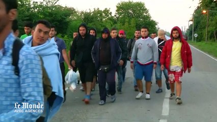 Les migrants campent aux portes de l'Europe