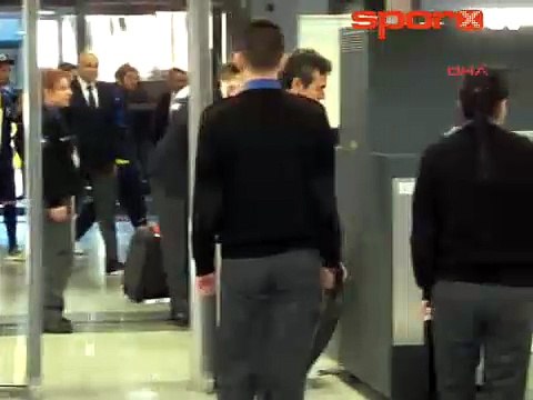 Fenerbahçe, Viktoria Plzen maçı için Prag'a gitti