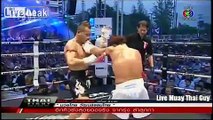 **MUAY THAI FIGHT WITHOUT GLOVES**
