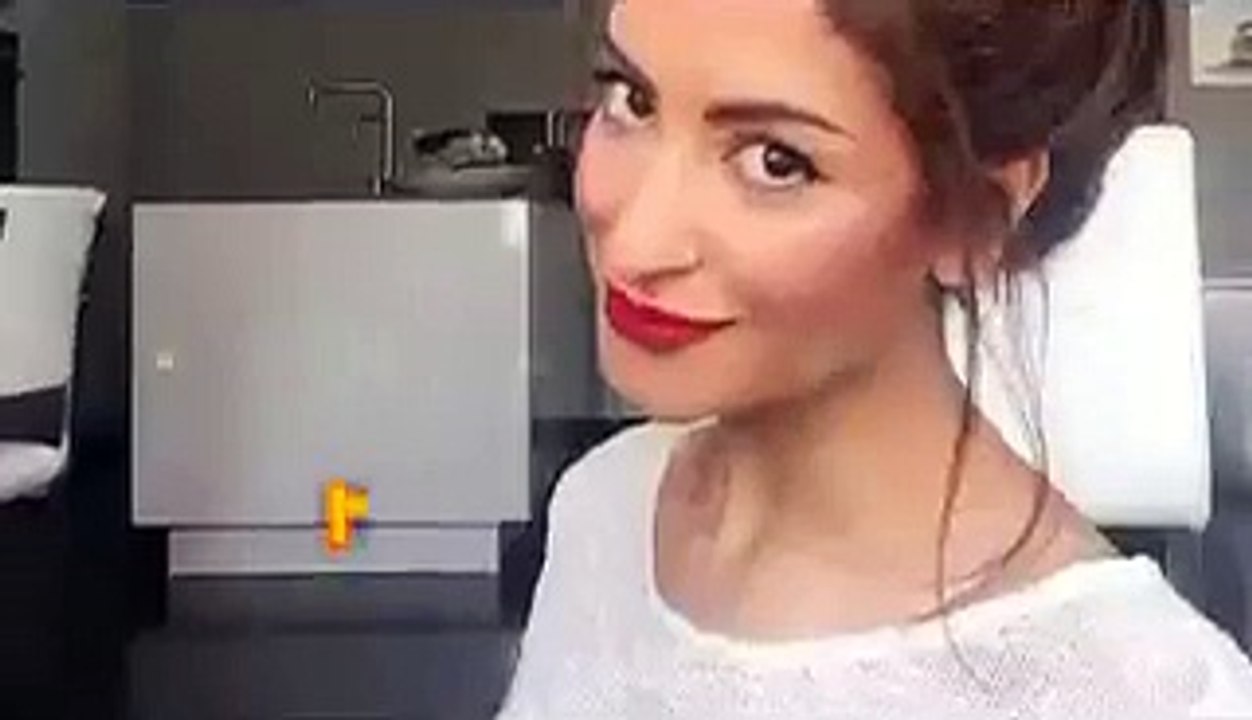 Hair Tutorials & Styles Messy Bun by Sarah Angius