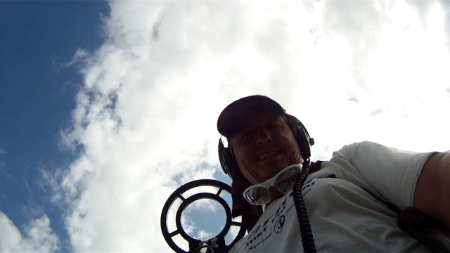 Busca e Retirada de metais ferrosos e não ferrosos das areias, Ubatuba, SP, Brasil, 2015, Parte (15)