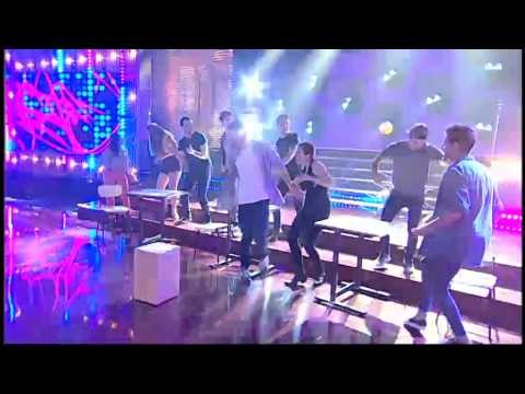 TV3 - OH TV3 - Els joves protagonistes de Merlí canten Què hi ha?