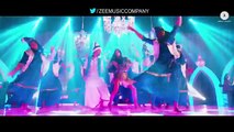 Jugni Peeke Tight Hai  Kis Kisko Pyaar Karoon  Kanika Kapoor Divya Kumar  Sukriti Kakkar - WapGan.com