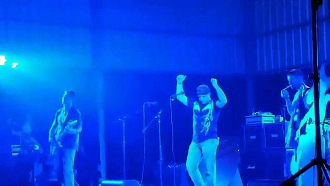 Suthurn Touch Live