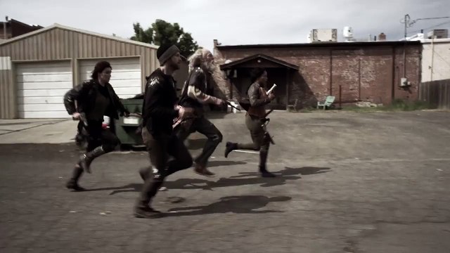 Z Nation Saison 2 (extrait épisode 2 - White Light - Course poursuite avec les chasseurs de primes)