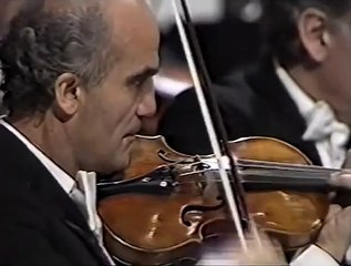 George Bizet_Farandole_APO conducted by Loris Tjeknavorian