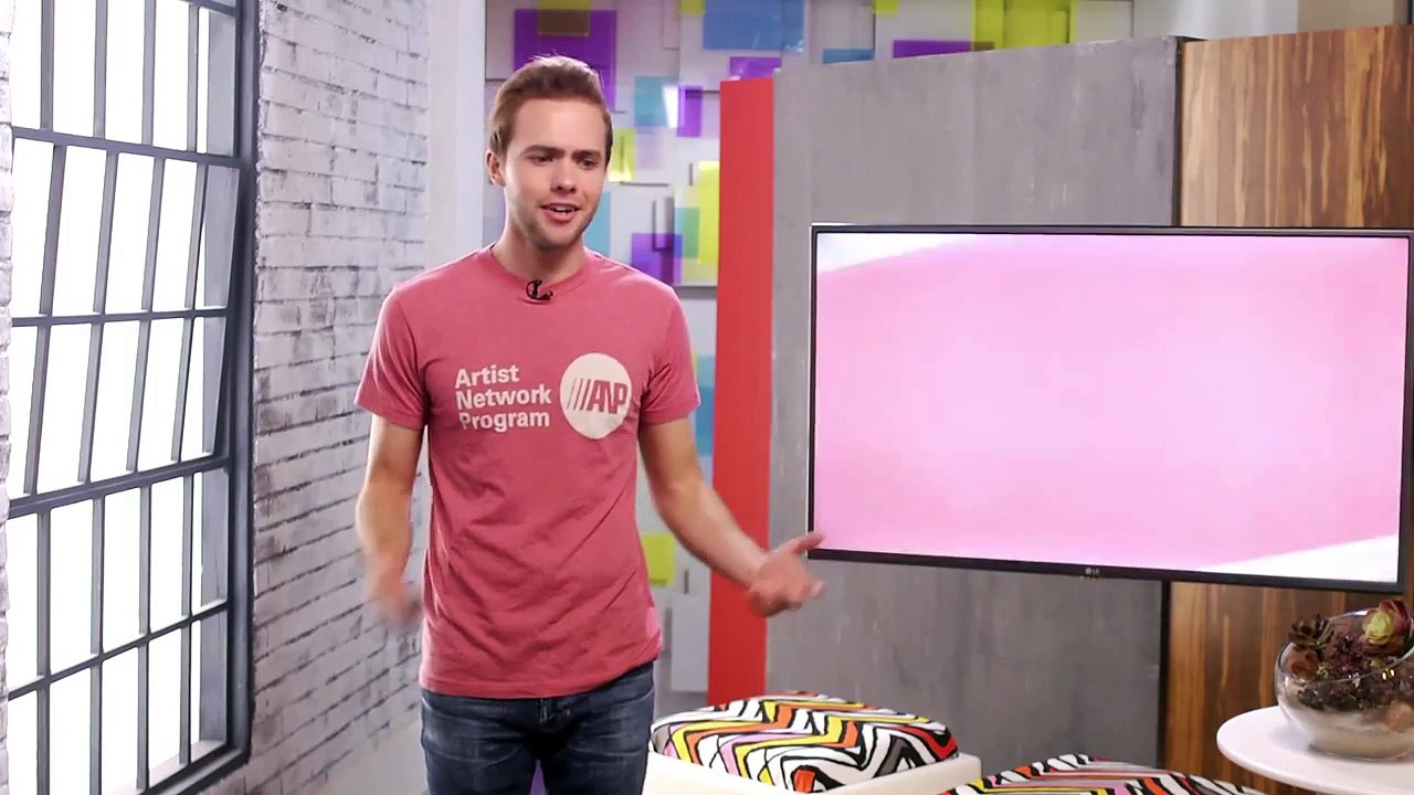 Justin Bieber Doesn't Know Who Shawn Mendes Is