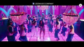 Jugni Peeke Tight Hai HD Video Song - Kis Kisko Pyaar Karoon [2015] - Best 4everrrr