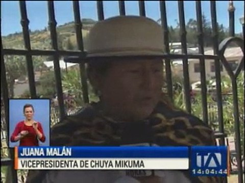 Emprendedores exponen sus productos en feria en Cañar