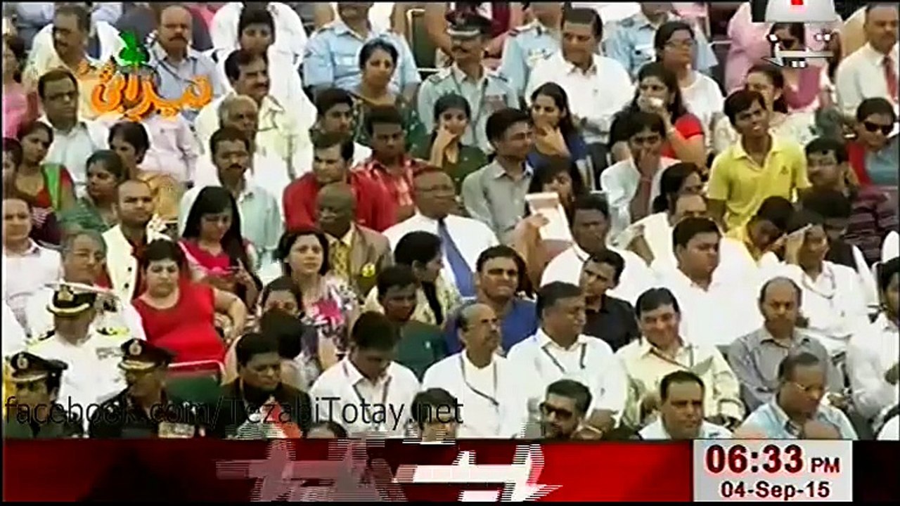 Narendra Modi About Pakistani Spy Pigeon - Tezabi Totay 2015