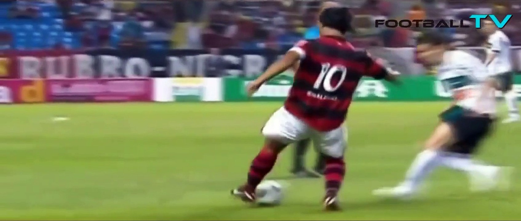 Ronaldinho Gaucho ● Humiliating Nutmeg Skills S...
