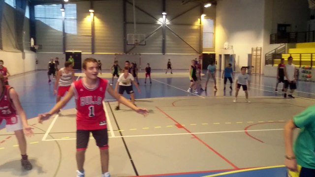 La saison a repris ils ont l'air content nos Benjamins et nos Minimes