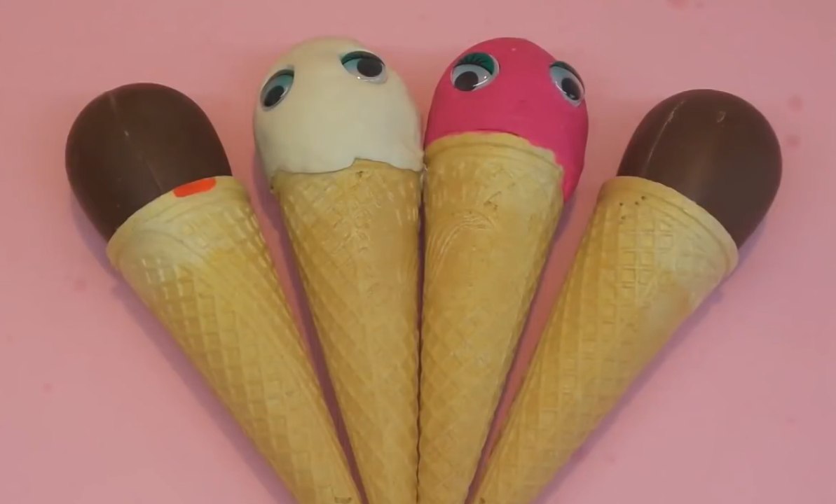 Play doh Ice Cream and Surprise Toys