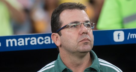 Peter anuncia saída de Enderson e diz que confia no grupo do Flu