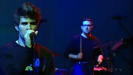 Lo-Fang – “When We’re Fire” 03/13/15 Seth Meyers