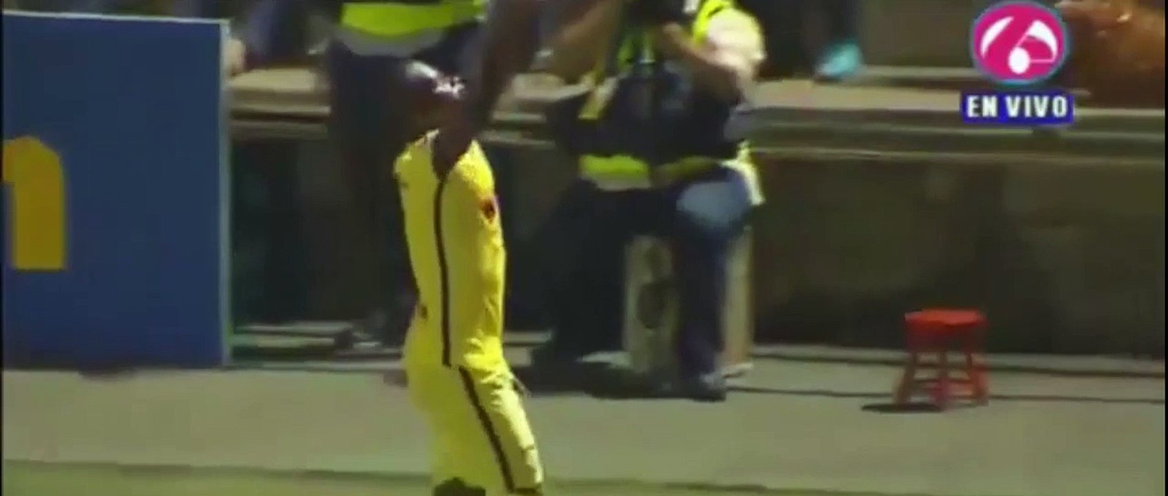 Darwin Quintero Second Goal ~ Walter Ferreti vs Club America 1-3