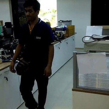 ขนย้าย หจก.บลูมูฟ 086-044-5972 superbluemove.com