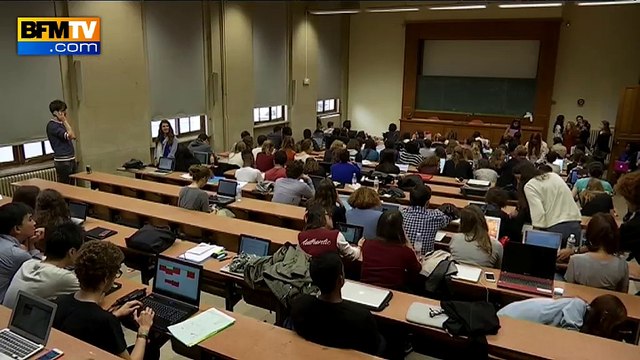 A Paris, la Sorbonne accueille des réfugiés