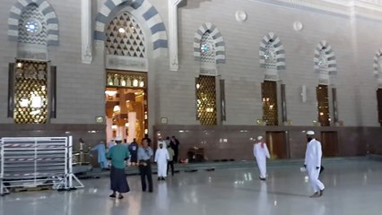 Azan-e-Fajr at Al-Masjid an-Nabawi - 03 April 2014