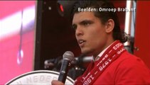 Rekik zingt tijdens huldiging PSV - RTV Noord