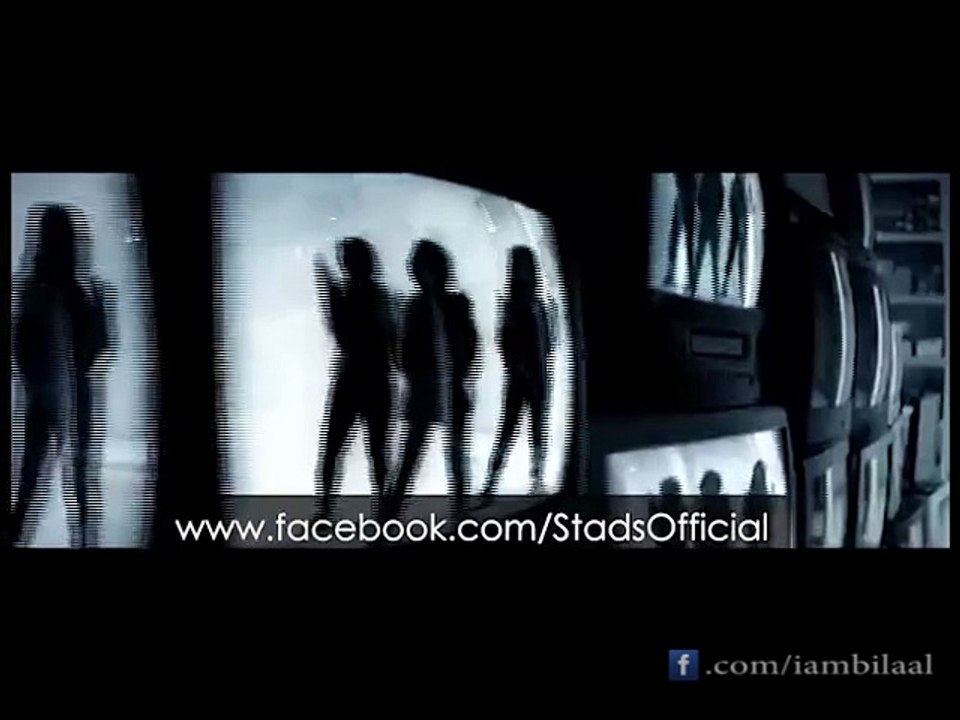 Hollywood Rapping Vs Pakistani Rapping (Hillarious)