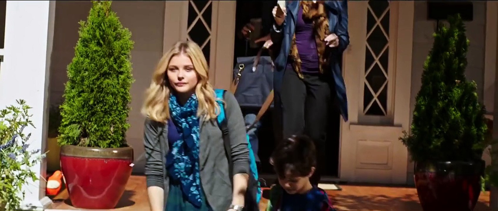 The 5th Wave Official Trailer #1 (2016) - Chloë Grace Moretz, Maika Monroe Movie HD