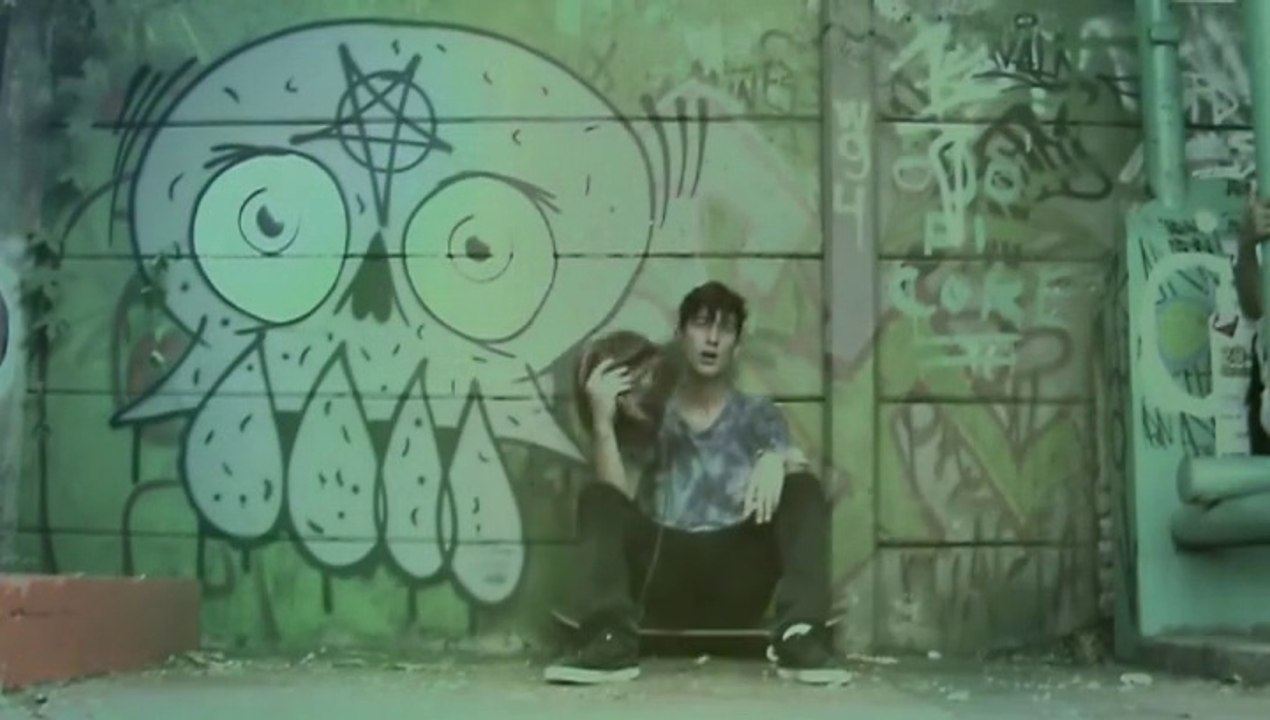 Voyage Indonesien - Jonathan Jourde - MANGE SKATE AIME - SkateBoarding 2014