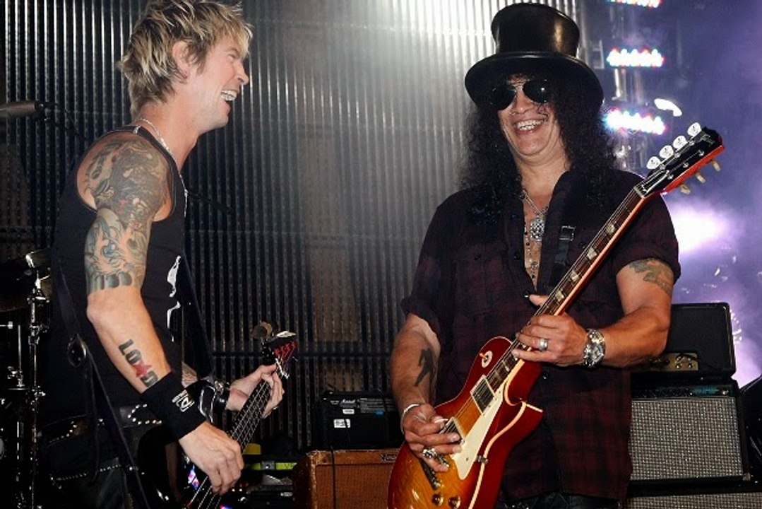 "Highway To Hell" d'AC/DC repris par Slash et Duff ex Guns N'Roses