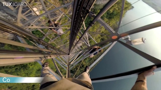 ZAP DU JOUR #235 : Un chien demande pardon / La Montagne de GOT se fait battre au bras de fer /