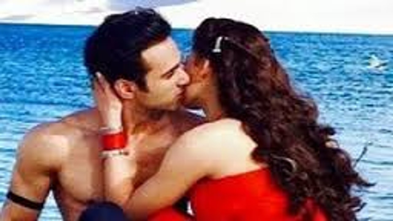 Pulkit Samrat with Urvashi Rautela shooting for upcoming movie Sanam Re. Latest Breaking News