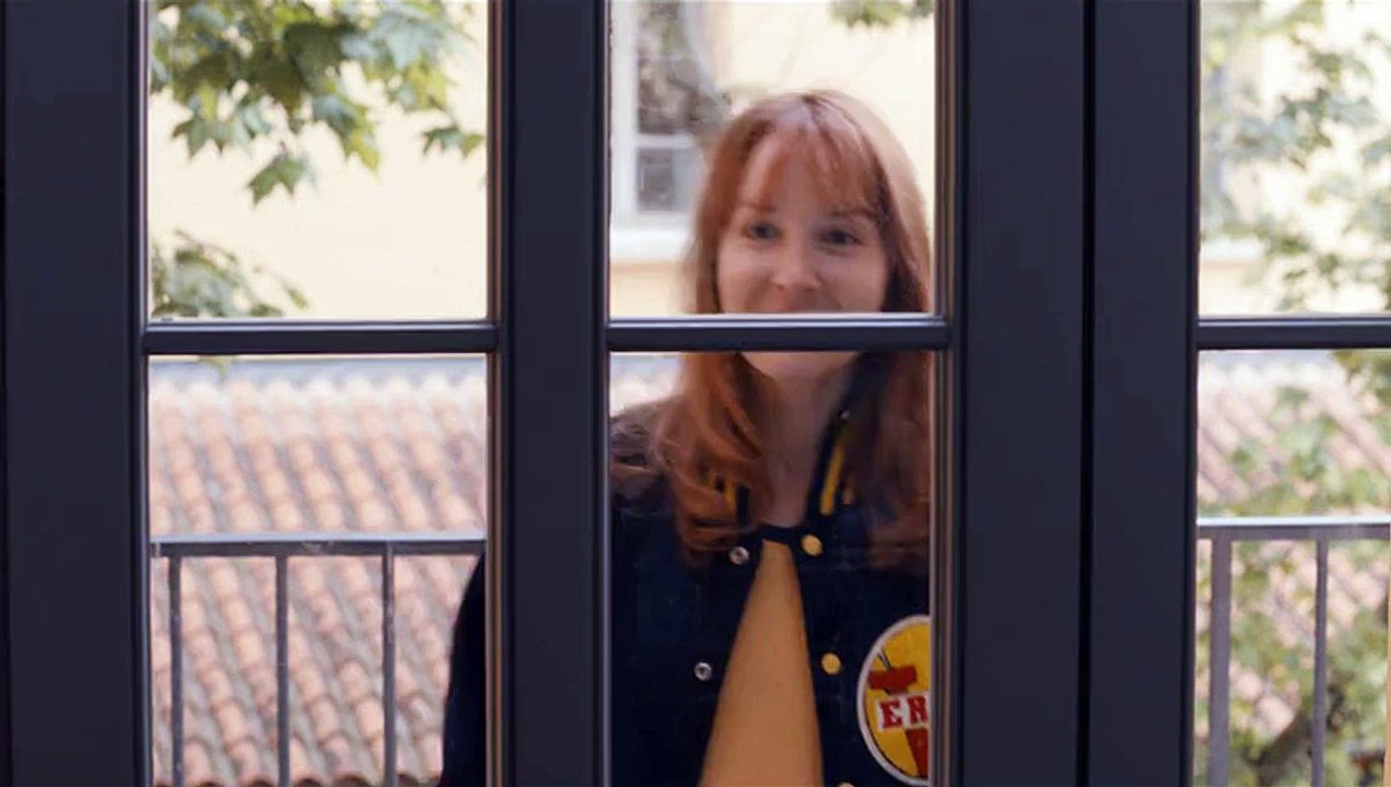 Caprice Bande-annonce VF