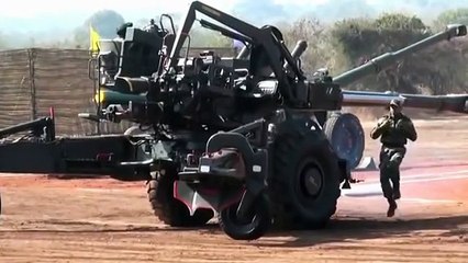 155mm Field Howitzer. Indian Gun crew practice.