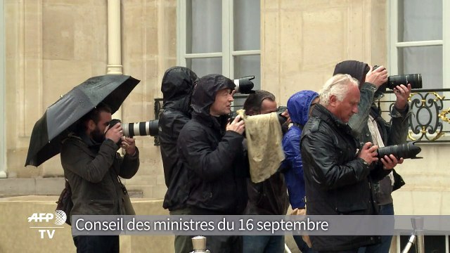 Salaire: Christian Eckert revient sur les baisses de cotisations