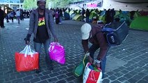 Deux campements de réfugiés évacués à Paris