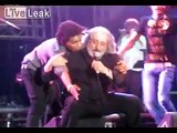 Famous Persian Singer Ebi Attacked During Live Concert