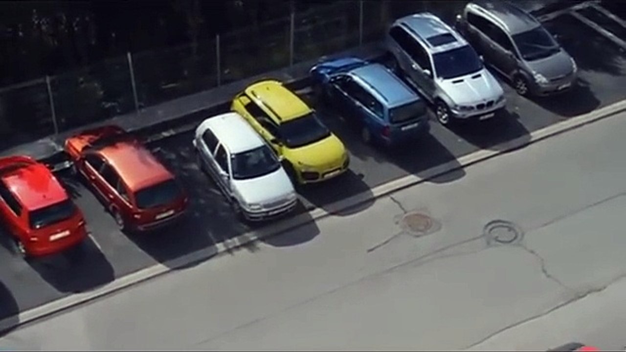 Blonde parking car ...