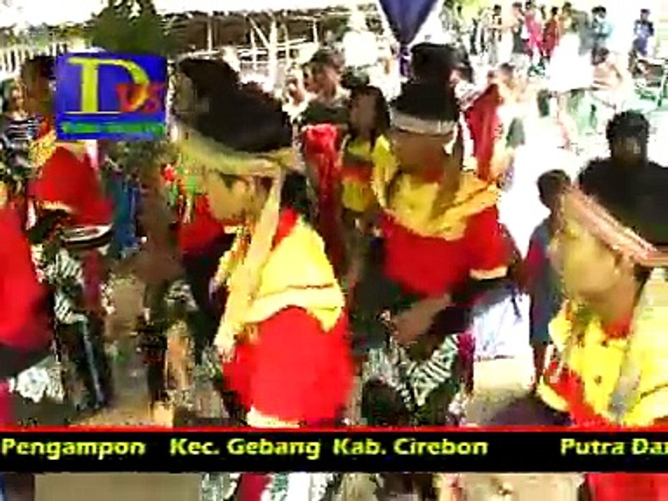 KARTU PERDANA tari latar @ Seni Burok PUTRA NADA Entertainment Clip DIMAS Video Shooting Gebang Cirebon