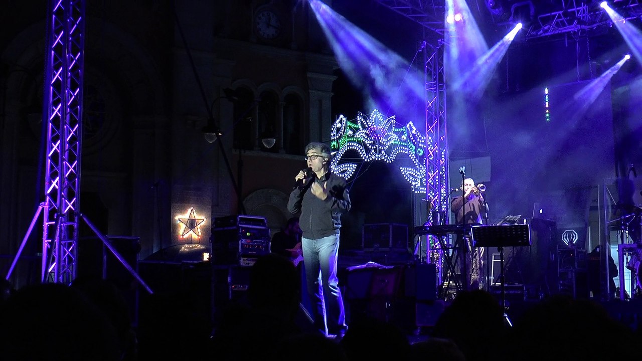 UNA CANZONE D'AMORE-COME SI VA- conclusione fuochi artificiali - Taurianova 10/09/2015 - di R.Mancini