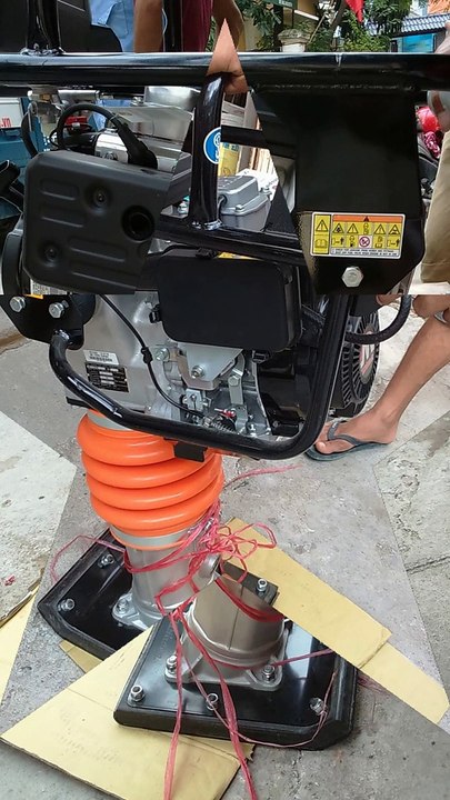 (Máy đầm cóc Mikasa MT55)//0969 776 536// Máy đầm cóc chạy xăng MT55-MT55, đầm Mikasa