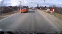 Overtaking on the turn ended collision with bus