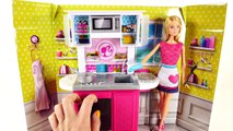 BARBIE Deluxe Kitchen Cooking with Peppa Pig Ooze - Play Doh Cookies & Pie Cocina Muñeca