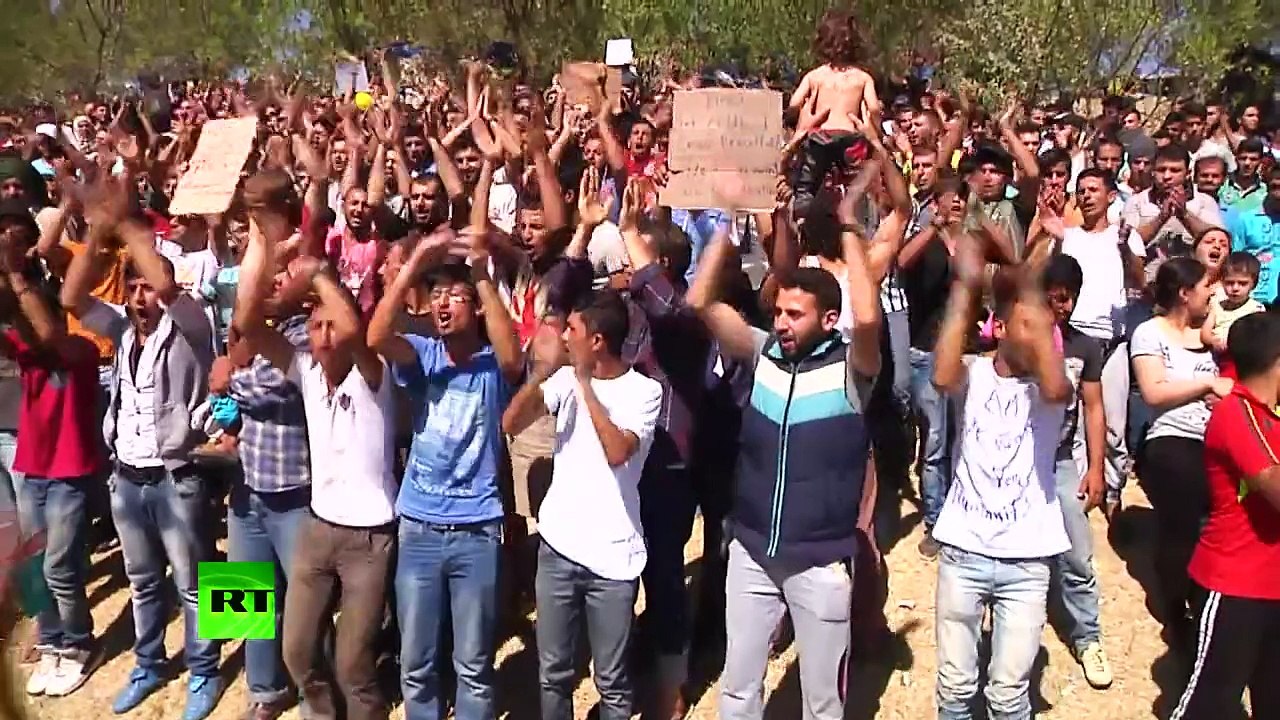 Des réfugiés syriens ont lancé une manifestation spontanée en Turquie