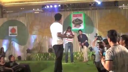 Hottest Dance party after match , Virat, Chris, Pollard, Murali, ABD and Zaheer ramp walk