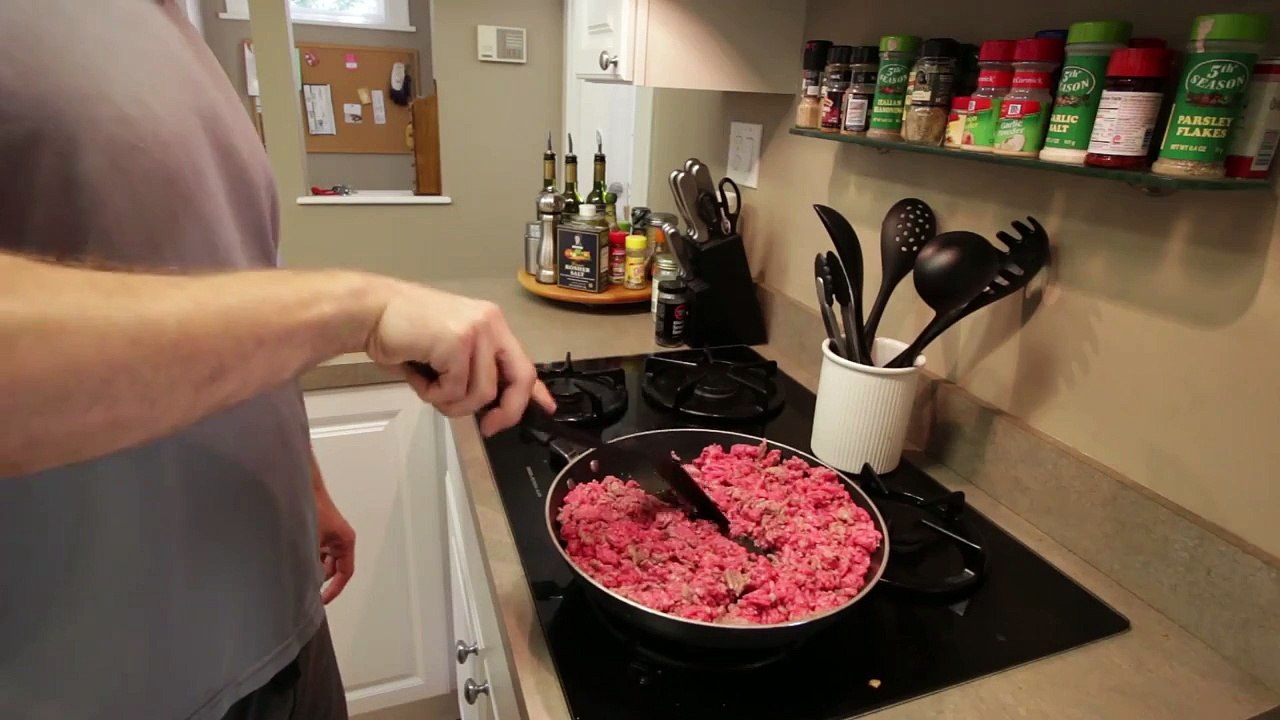 Dehydrating Food for Backpacking or Canoeing - Beef, Chicken, and Jerky