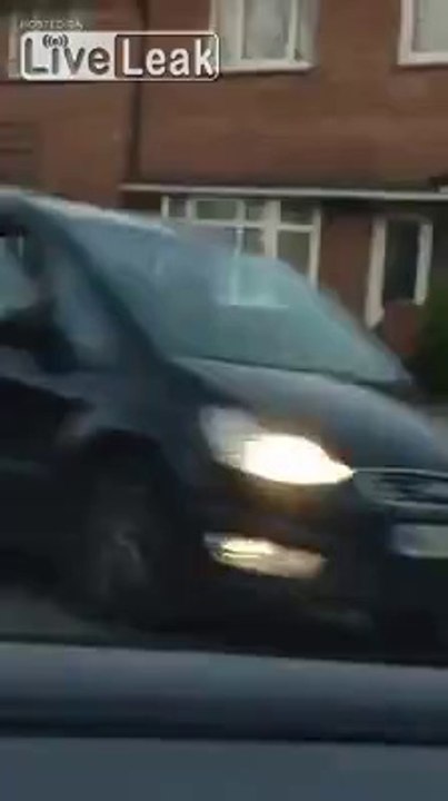 girl shits in broad daylight